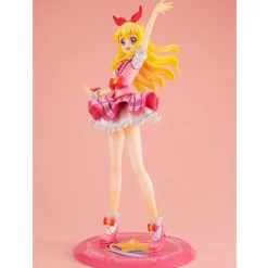 Aikatsu! Lucrea - Ichigo Hoshimiya Statue / 10th Story Starway to the future: MegaHouse