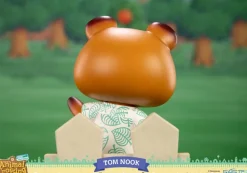 Animal Crossing: New Horizons - Tom Nook Statue: First 4 Figures