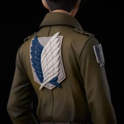 Attack on Titan - Levi Statue / Coat Style Version: Union Creative