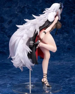 Azur Lane - Graf Zeppelin Statue: Alter