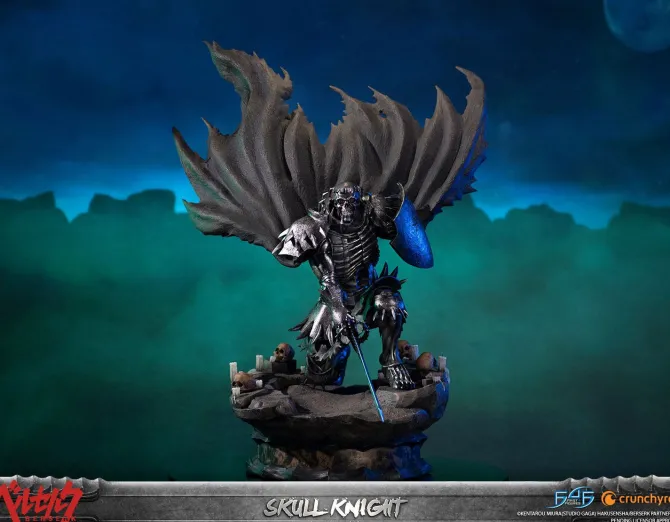 Beserk - Skull Knight Statue: First 4 Figures