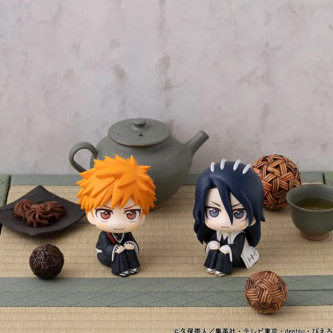 Bleach: - Thousand-Year Blood War / Ichigo Kurosaki & Byakuya Kuchiki Statue / Look Up: MegaHouse