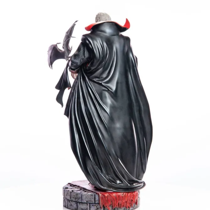 Castlevania Symphony of the Night - Dracula Statue: First 4 Figures