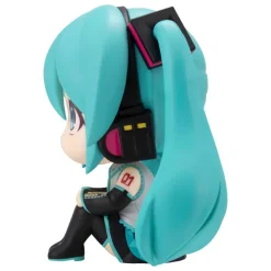 Character Vocal Series 01: - Hatsune Miku Statue / Look Up: MegaHouse