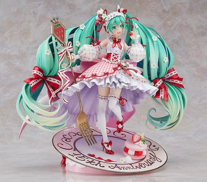 Character Vocal Series 01 - Hatsune Miku Statue / 15th Anniversary Version:
