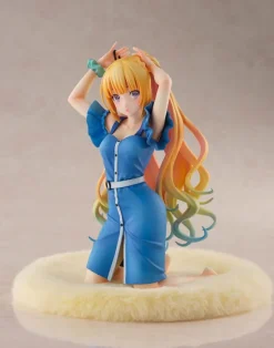 Classroom of the Elite SHIBUYA SCRAMBLE FIGURE - Kei Karuizawa Statue: Estream