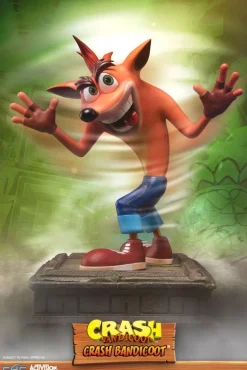 Crash Bandicoot - Crash Bandicoot Statue: First 4 Figures