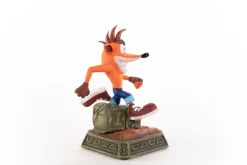 Crash Bandicoot - Crash Bandicoot Statue (Classic): First 4 Figures