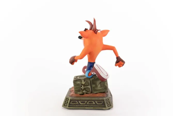 Crash Bandicoot - Crash Bandicoot Statue (Classic): First 4 Figures