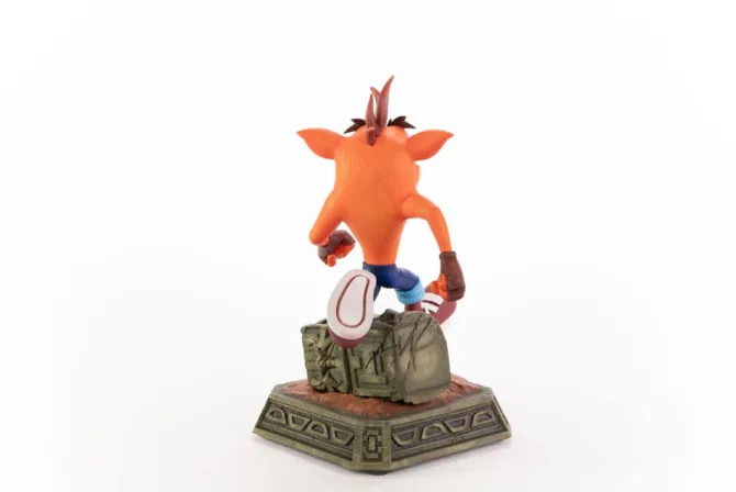 Crash Bandicoot - Crash Bandicoot Statue (Classic): First 4 Figures
