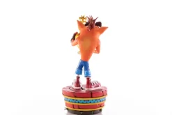 Crash Team Racing Nitro-Fueled - Crash Bandicoot Statue (Winner): First 4 Figures