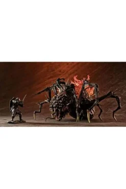 Dark Souls - Elite Knight & Chaos Witch QuelaagPlastic Model Kit / Game Piece Collection: MegaHouse