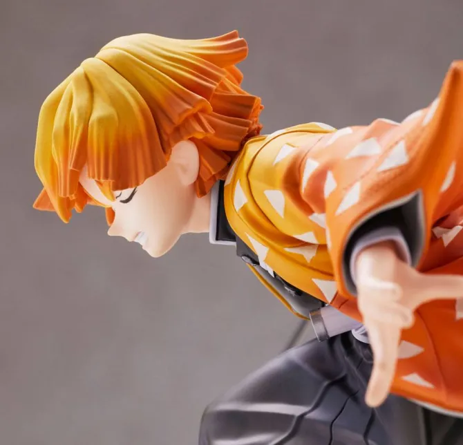 Demon Slayer Kimetsu no Yaiba - Zenitsu Agatsuma Statue: Aniplex