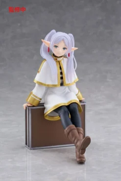 Frieren: Beyond Journey's End - Frieren Statue / Desktop Cute Figure - Trunk Case Ver.: Taito Prize
