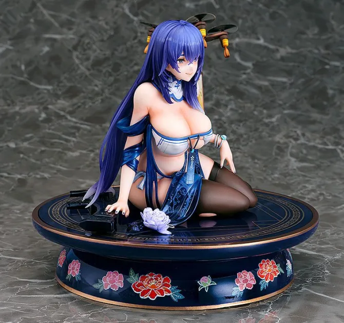 Girls Frontline - DP-12 Statue / Echeveria Lantern: Phat!