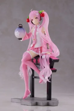 Hatsune Miku AMP - Sakura Miku Statue / Lantern Ver. Reissue: Taito Prize
