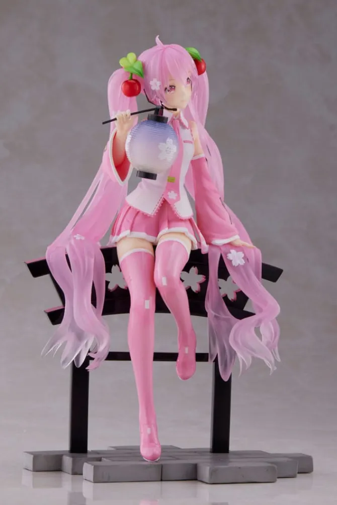 Hatsune Miku AMP - Sakura Miku Statue / Lantern Ver. Reissue: Taito Prize