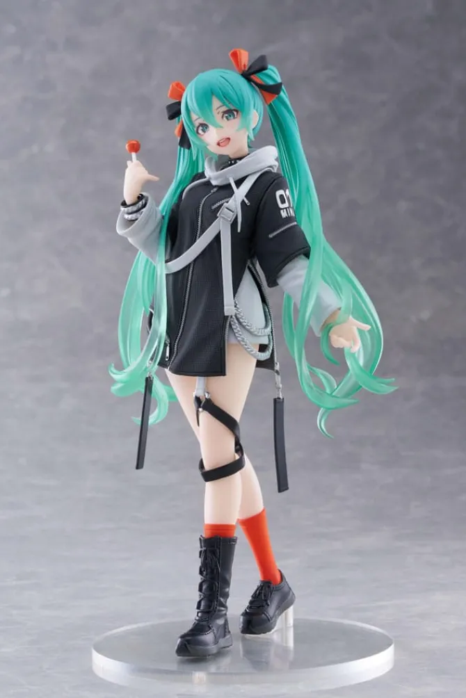 Hatsune Miku Wonderland - Hatsune Miku Statue / Fashion Punk Ver.: Taito Prize