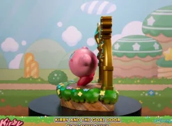 Kirby - Kirby and the Goal Door Statue: First 4 Figures