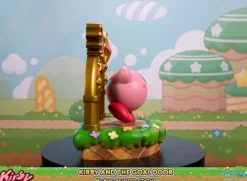 Kirby - Kirby and the Goal Door Statue: First 4 Figures