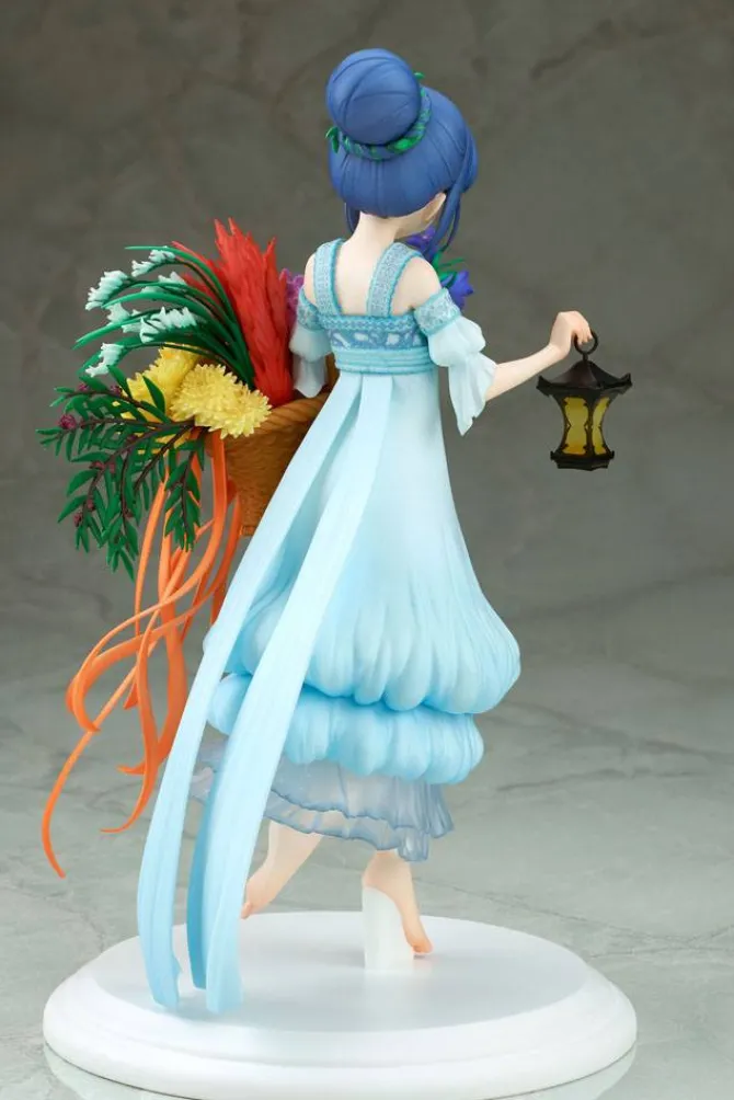 Laid-Back Camp - Rin Shima Statue / Birthday Version: Wanderer