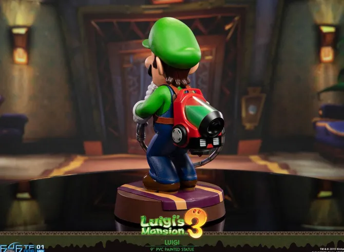 Luigi's Mansion 3 - Luigi Statue: First 4 Figures