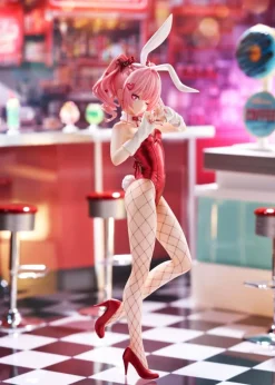 Original Character - Rabbi Statue: Golden Head