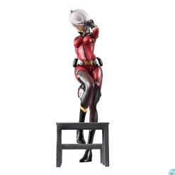 Space Battleship Yamato 2202 - Yamamoto Akira Statue / Pilot Suit Version: MegaHouse