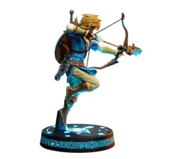 The Legend of Zelda Breath of the Wild - Link Statue / Collector's Edition: First 4 Figures