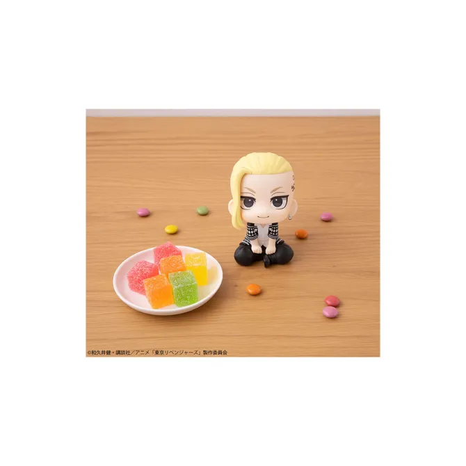 Tokyo Revengers - Ken Ryuguji Statue / Look Up: MegaHouse