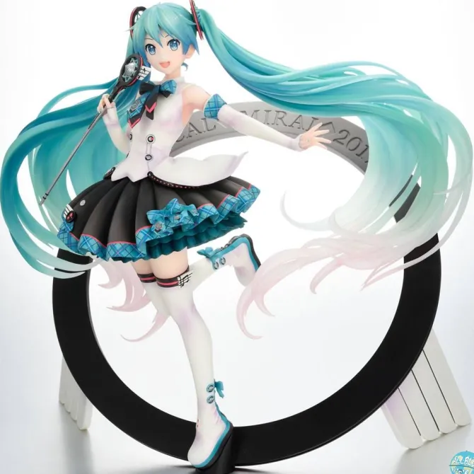 Vocaloid - Hatsune Miku Statue - Magical Mirai 2017 Version: FuRyu