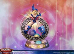Yu-Gi-Oh! - Dark Magician Girl Statue / Vibrant Edition: First 4 Figures