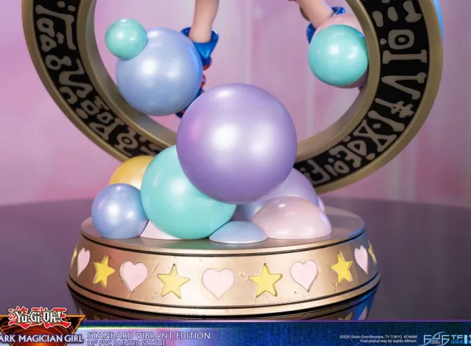 Yu-Gi-Oh! - Dark Magician Girl Statue / Vibrant Edition: First 4 Figures