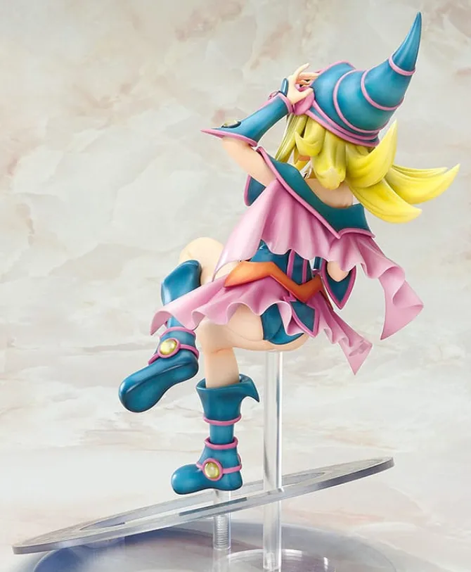 Yu-Gi-Oh! - Dark Magician Girl Statue / (re-run): Max Factory
